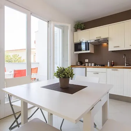 Mondello Flh - Posidonia Apartment Palermo